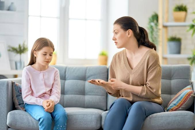 Famous Parenting’s Approach to Positive Discipline and Healthy Boundaries